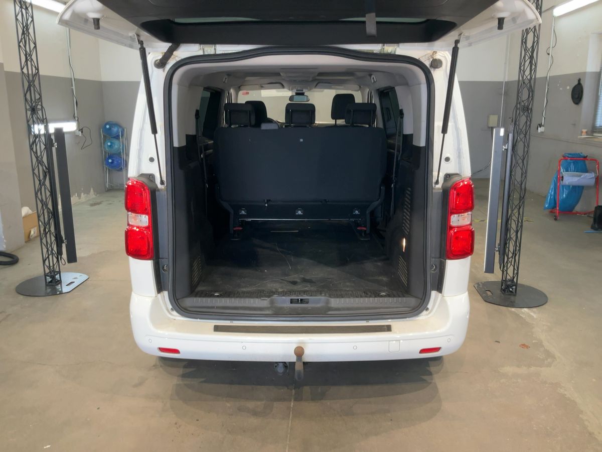 Toyota ProAce 2017 — photo 16