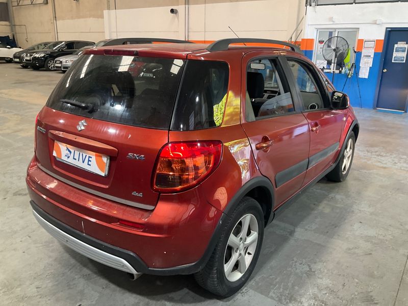 Suzuki SX4 1.6 GLX — zdjęcie 2