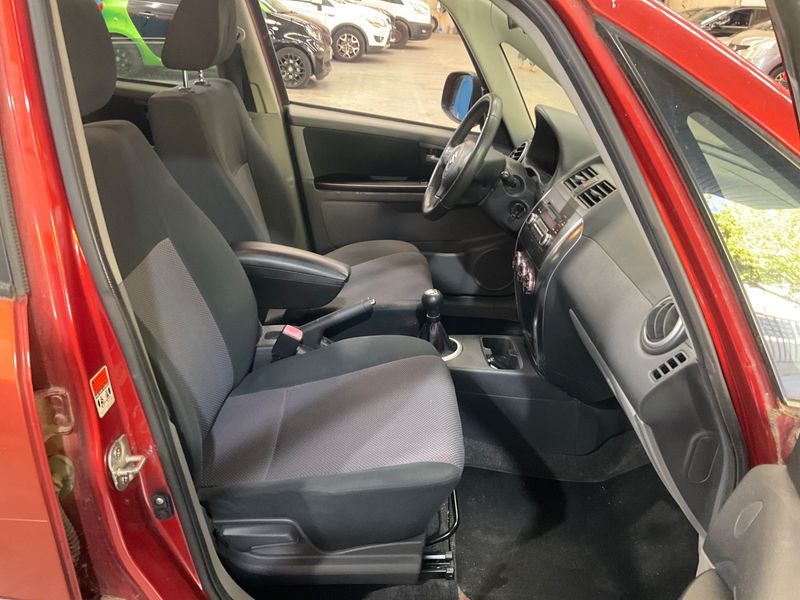 Suzuki SX4 1.6 GLX — zdjęcie 3