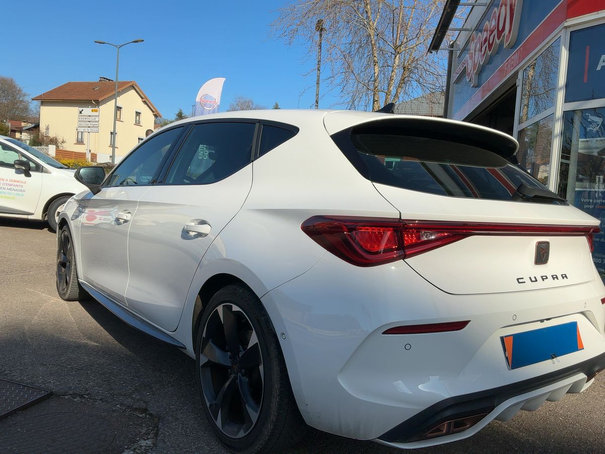 Cupra Leon 2022 — photo 7