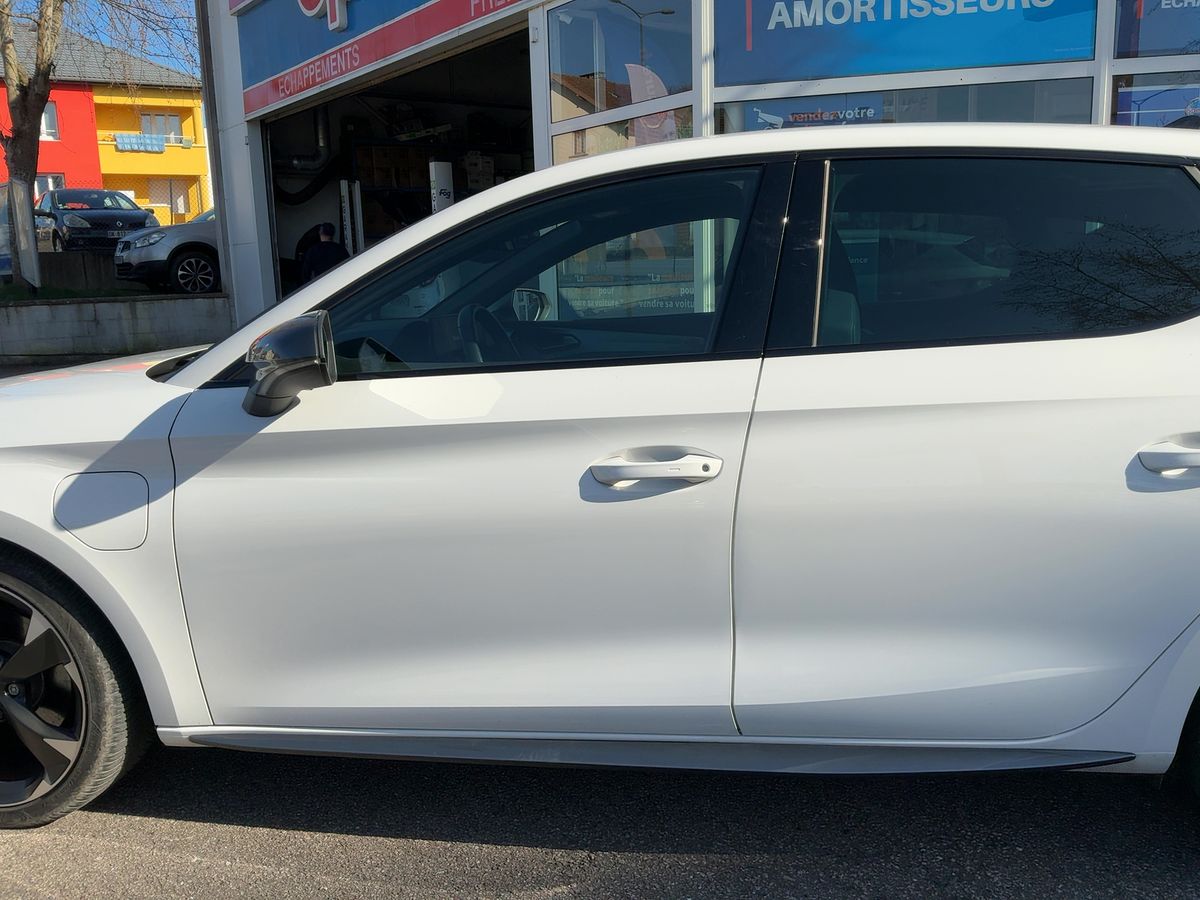 Cupra Leon 2022 — photo 5