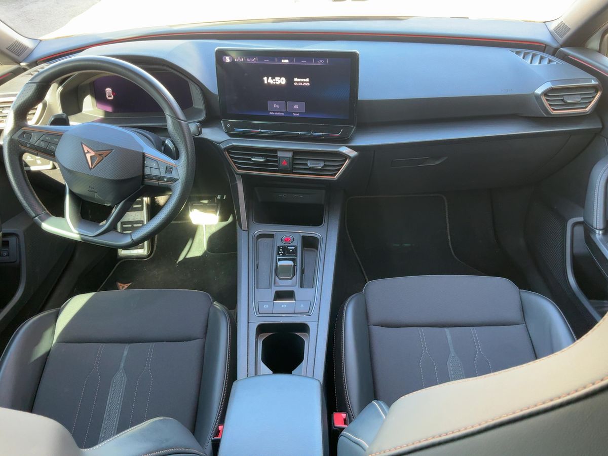 Cupra Leon 2022 — photo 18