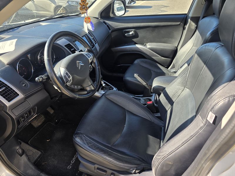 Citroen C-Crosser 2.2 HDi Exclusive — zdjęcie 10