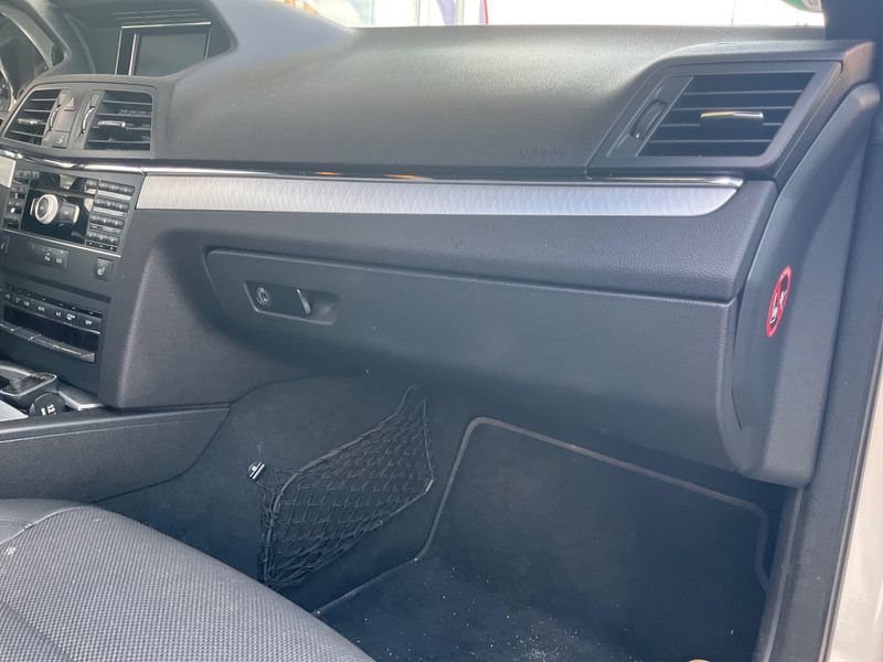 Mercedes-Benz E-Klasse E 200 CGI BlueEfficiency Avantgarde 2011 – снимка 22