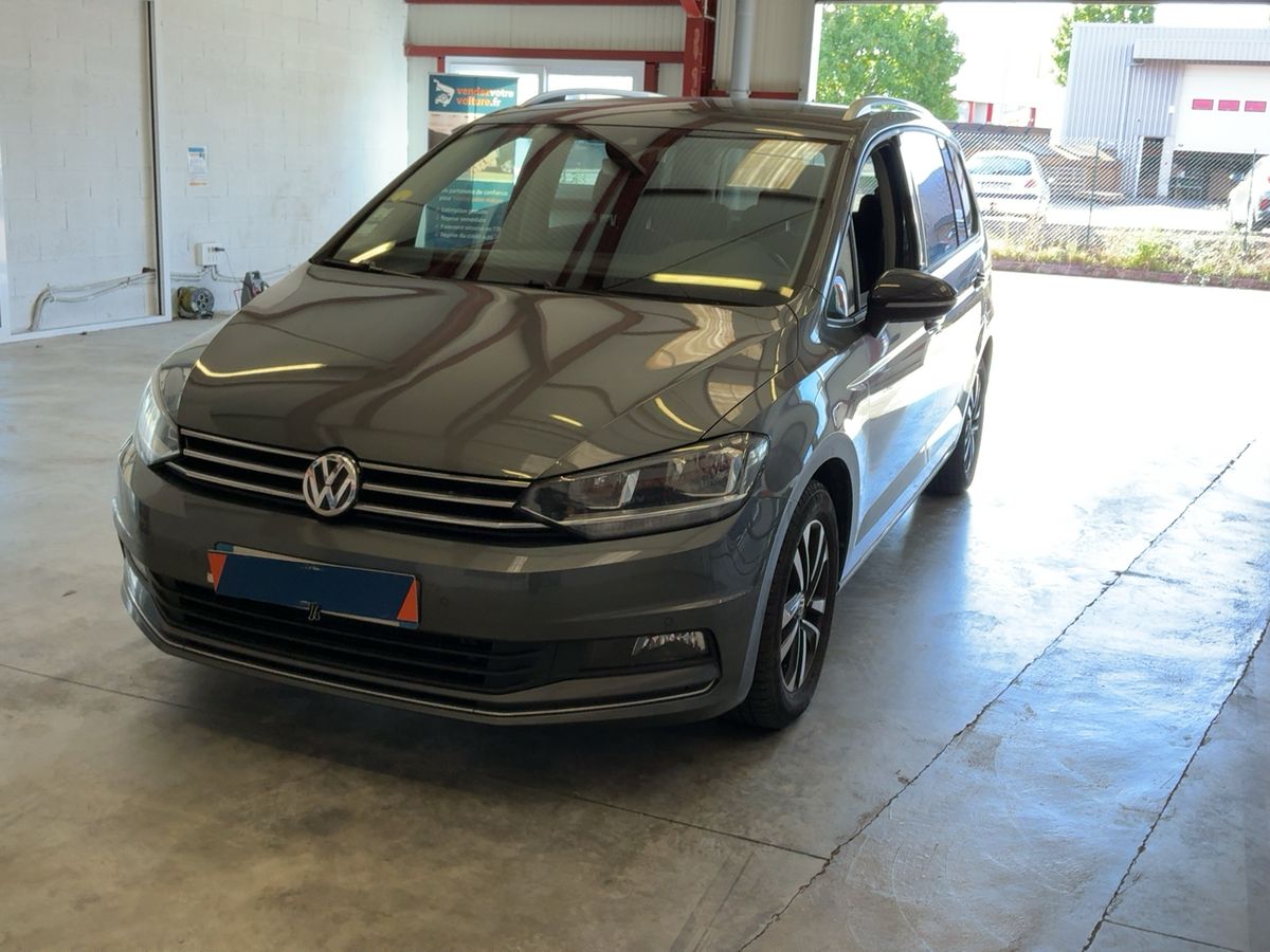 Volkswagen Touran 2.0 TDI IQ.DRIVE