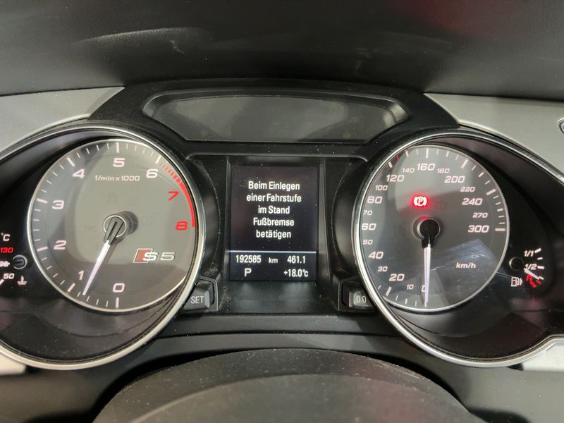 Audi S5 3.0 V6 TFSI quattro — zdjęcie 13