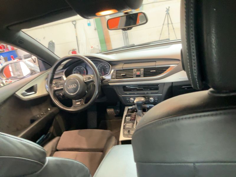 Audi A7 Sportback 3.0 V6 TDI quattro — zdjęcie 12