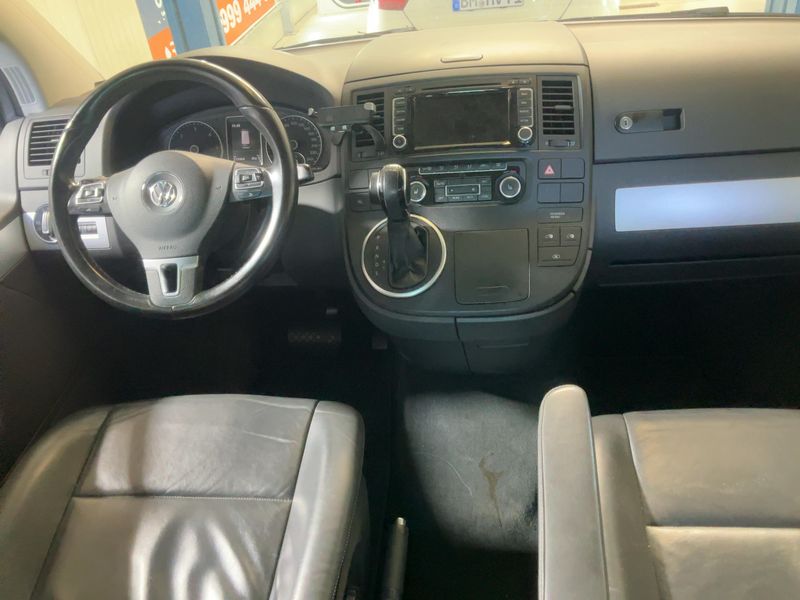 Volkswagen T5 Multivan 2.0 TDI Highline 4Motion 2015 – снимка 18