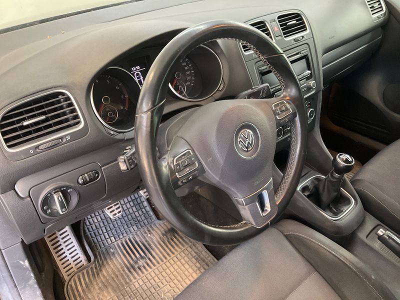 Volkswagen Golf VI 1.2 TSI Style 2011 – снимка 30