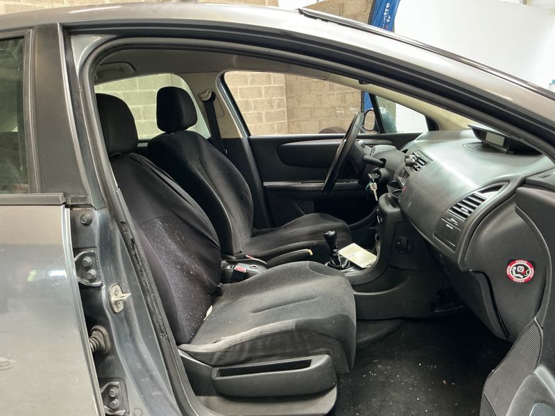 Citroen C4 1.6 VTi Ambiance 2009 – снимка 3