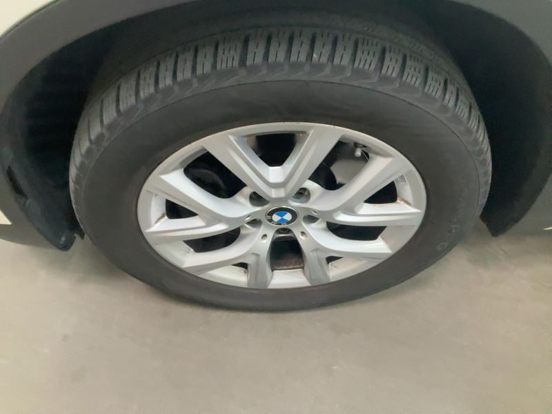 BMW X1 xDrive 20i xLine 2017 – снимка 3