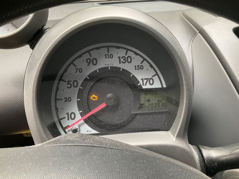 Peugeot 107 1.0 Plasir — zdjęcie 4
