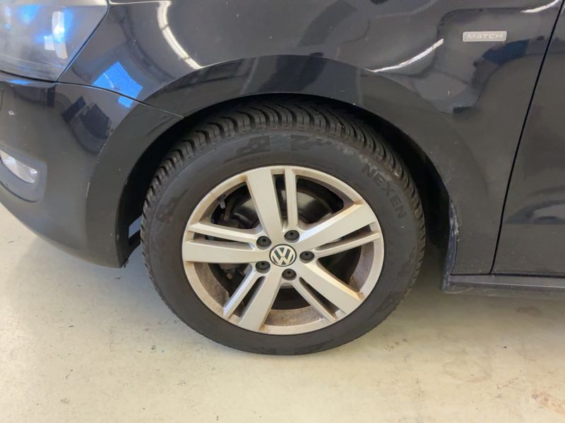 Volkswagen Polo 1.2 TSI Match 2012 – снимка 3