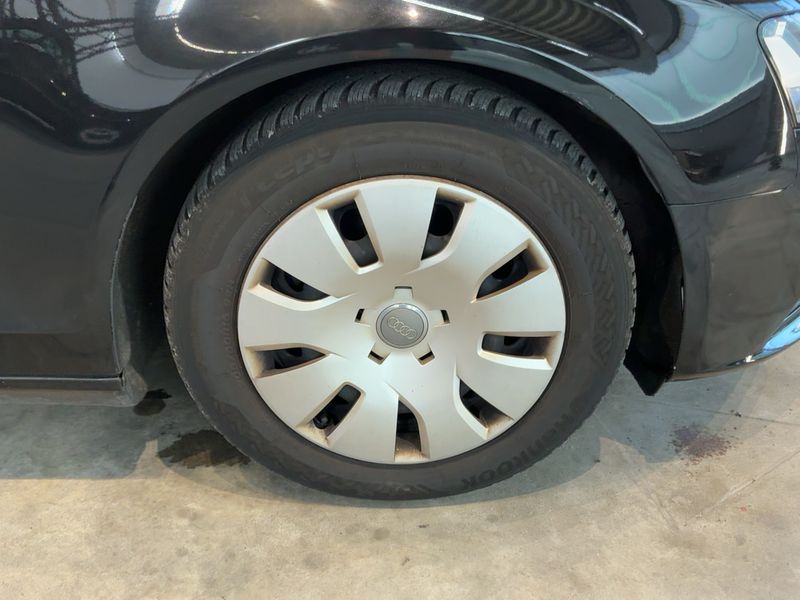 Audi A4 2.0 TDI ultra Attraction 2014 – снимка 11
