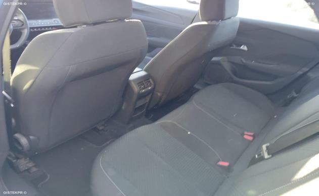 Peugeot 308 1.2 PureTech Active Pack — zdjęcie 12