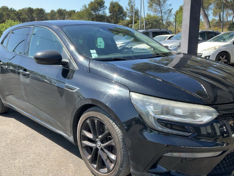 Renault Megane 1.6 TCe Energy GT — zdjęcie 8