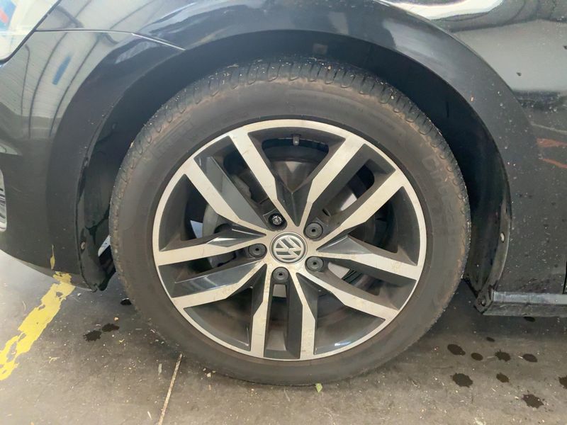 Volkswagen Golf VII 2.0 TDI Carat 4Motion BlueMotion Tech 2015 – снимка 3