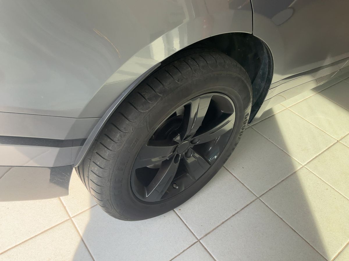 Land Rover 2020 — photo 10