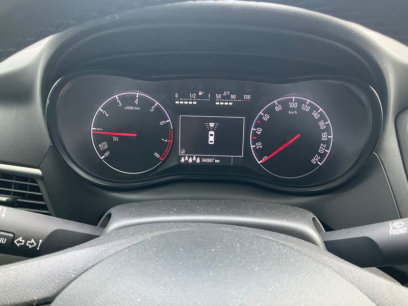 Opel Zafira Tourer 1.6 SIDI Turbo 120 Jahre Start/Stop — zdjęcie 13