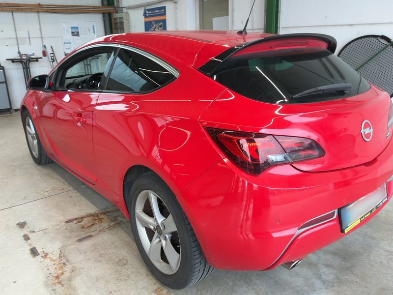 Opel Astra GTC 2.0 CDTI Biturbo BiTurbo 2014 – снимка 6