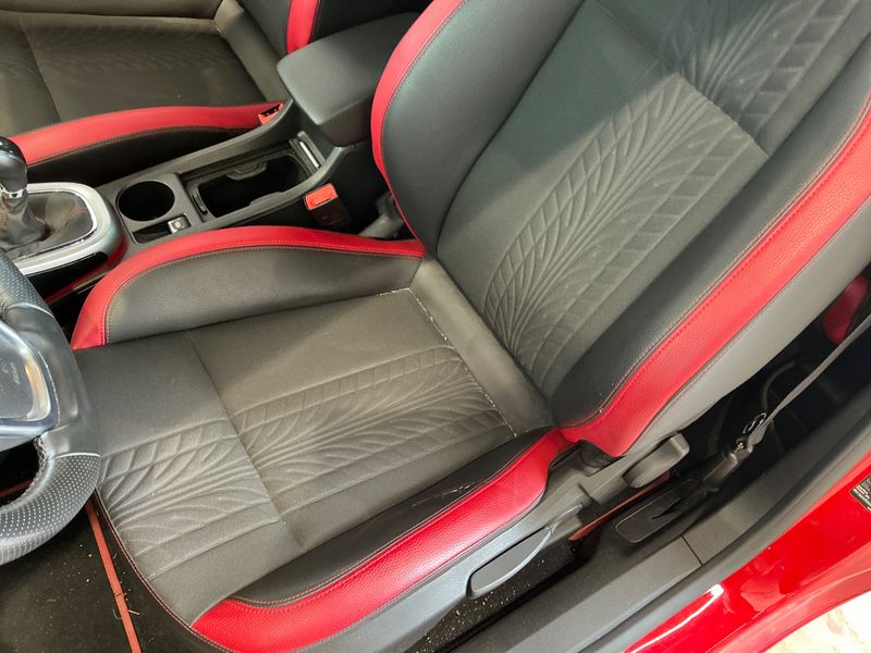 Opel Astra GTC 2.0 CDTI Biturbo BiTurbo 2014 – снимка 26