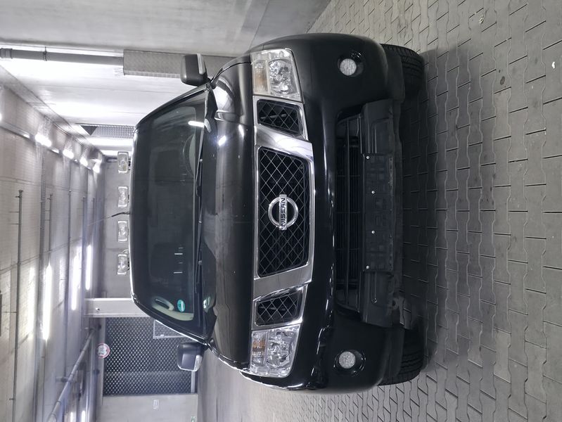 Nissan Navara Pick-up 2.5 dCi King Cab XE 4x4 — zdjęcie 7