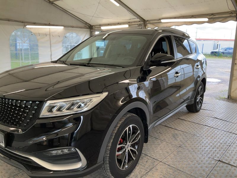 DFSK Glory 580 1.5 Turbo Luxury — zdjęcie 2