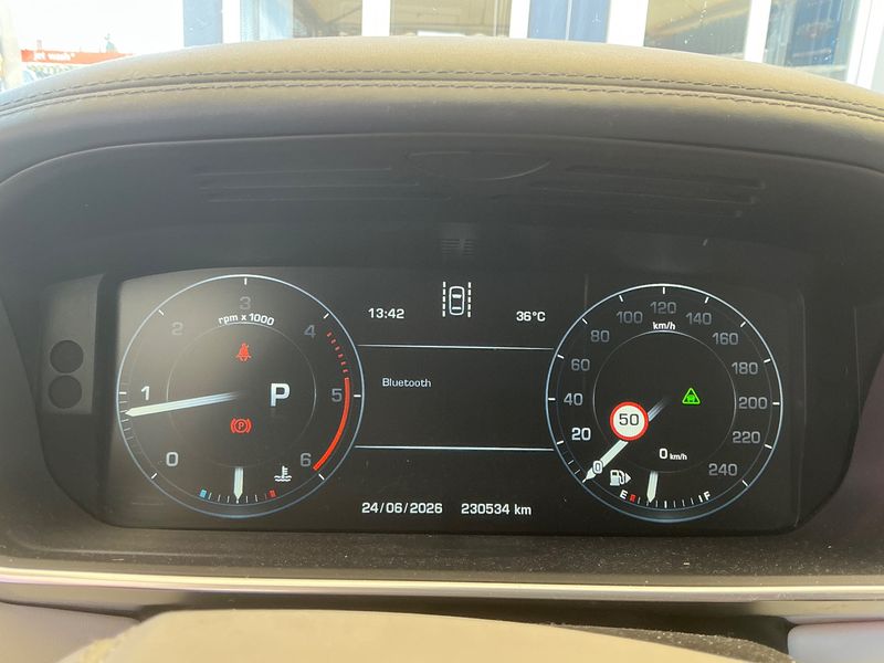 Land Rover Range Rover 4.4 SDI Autobiography — zdjęcie 13