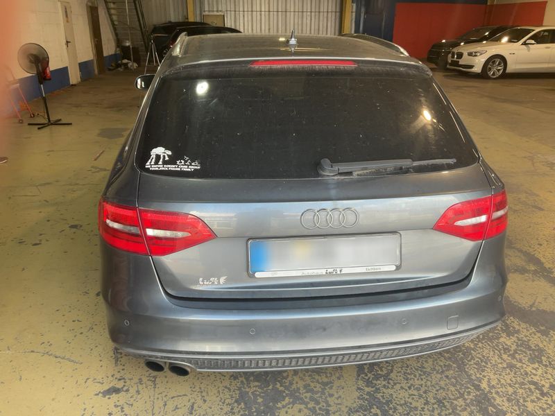 Audi A4 2.0 TDI S line Sportpaket plus 2012 – снимка 7