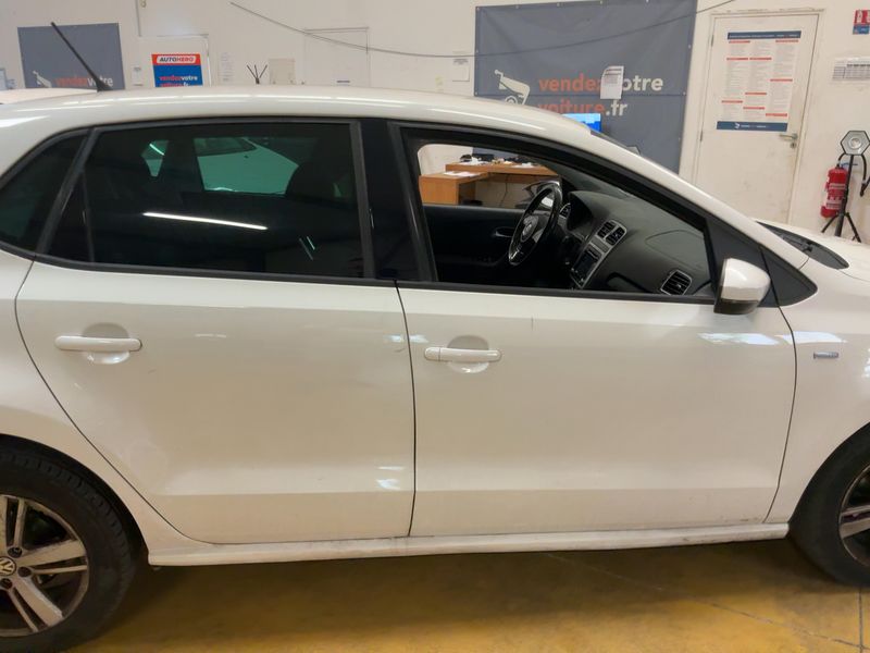 Volkswagen Polo 1.4 FSI Comfortline — zdjęcie 7