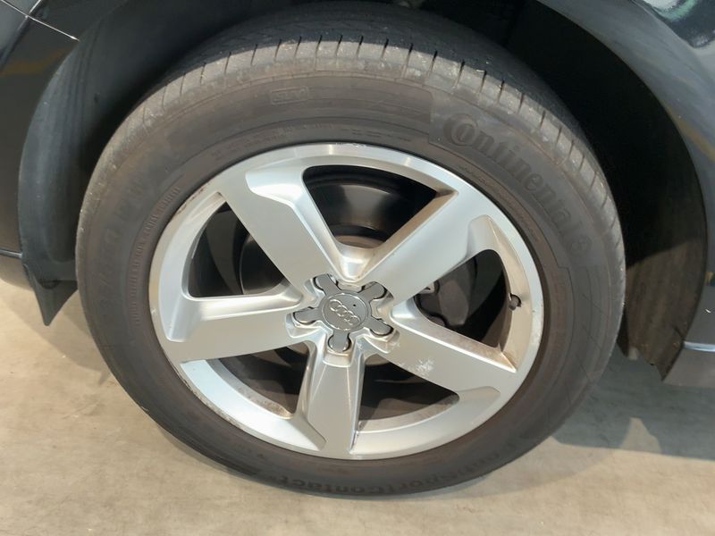 Audi Q5 2.0 TDI quattro 2010 – снимка 3