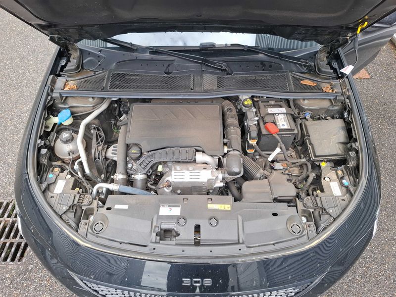 Peugeot 308 1.2 PureTech GT — zdjęcie 8