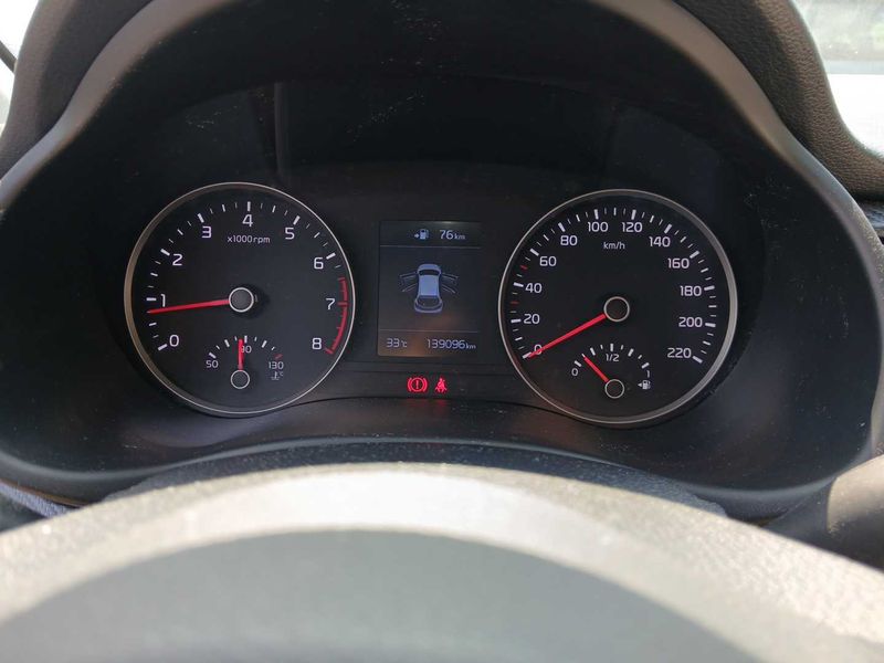 Kia Rio 1.2 Attract — zdjęcie 12