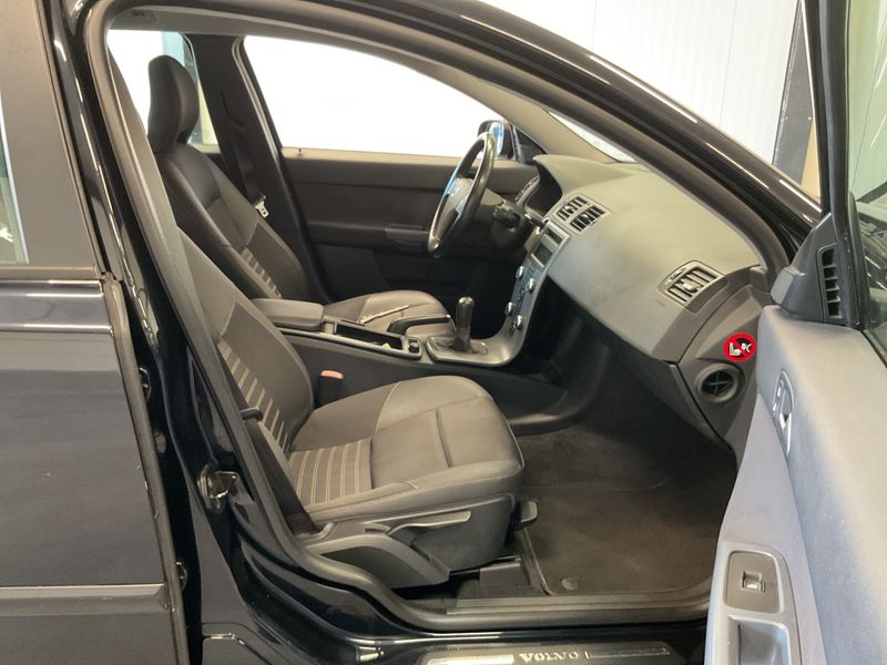 Volvo V50 1.8 — zdjęcie 3