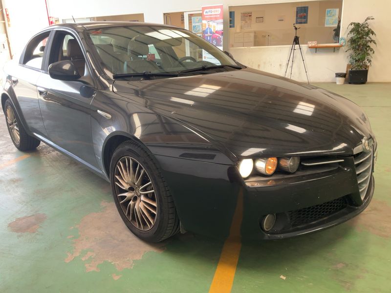 Alfa Romeo Alfa 159 1.9 JTD JTDM Elegante — zdjęcie 8