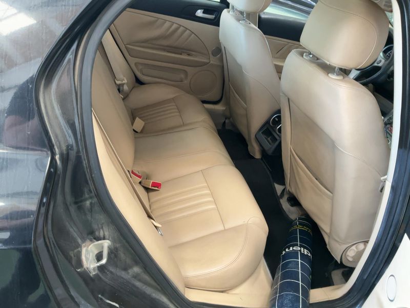 Alfa Romeo Alfa 159 1.9 JTD JTDM Elegante — zdjęcie 14