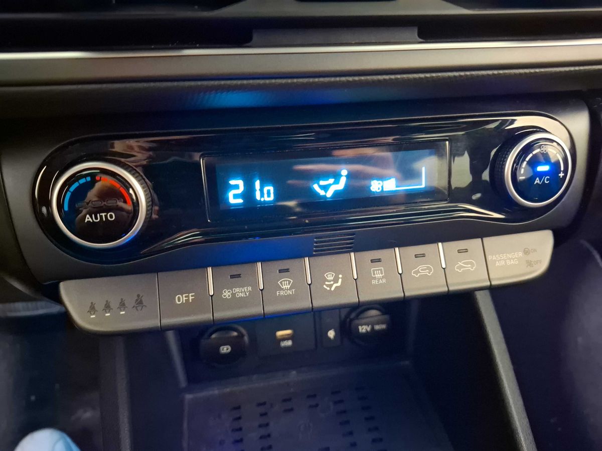 Hyundai Kona 2022 — photo 25
