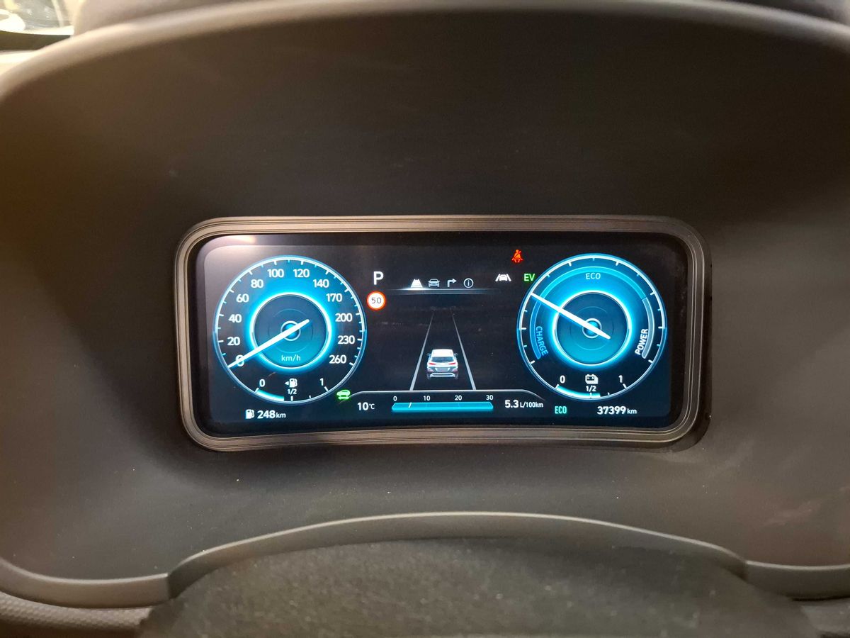 Hyundai Kona 2022 — photo 13