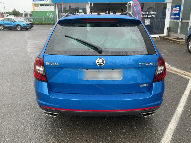 Skoda Octavia 2.0 TSI RS — zdjęcie 5