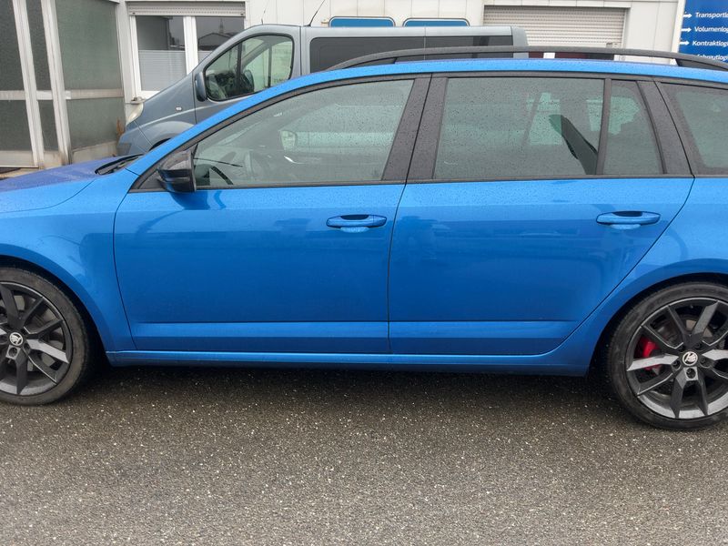 Skoda Octavia 2.0 TSI RS — zdjęcie 4