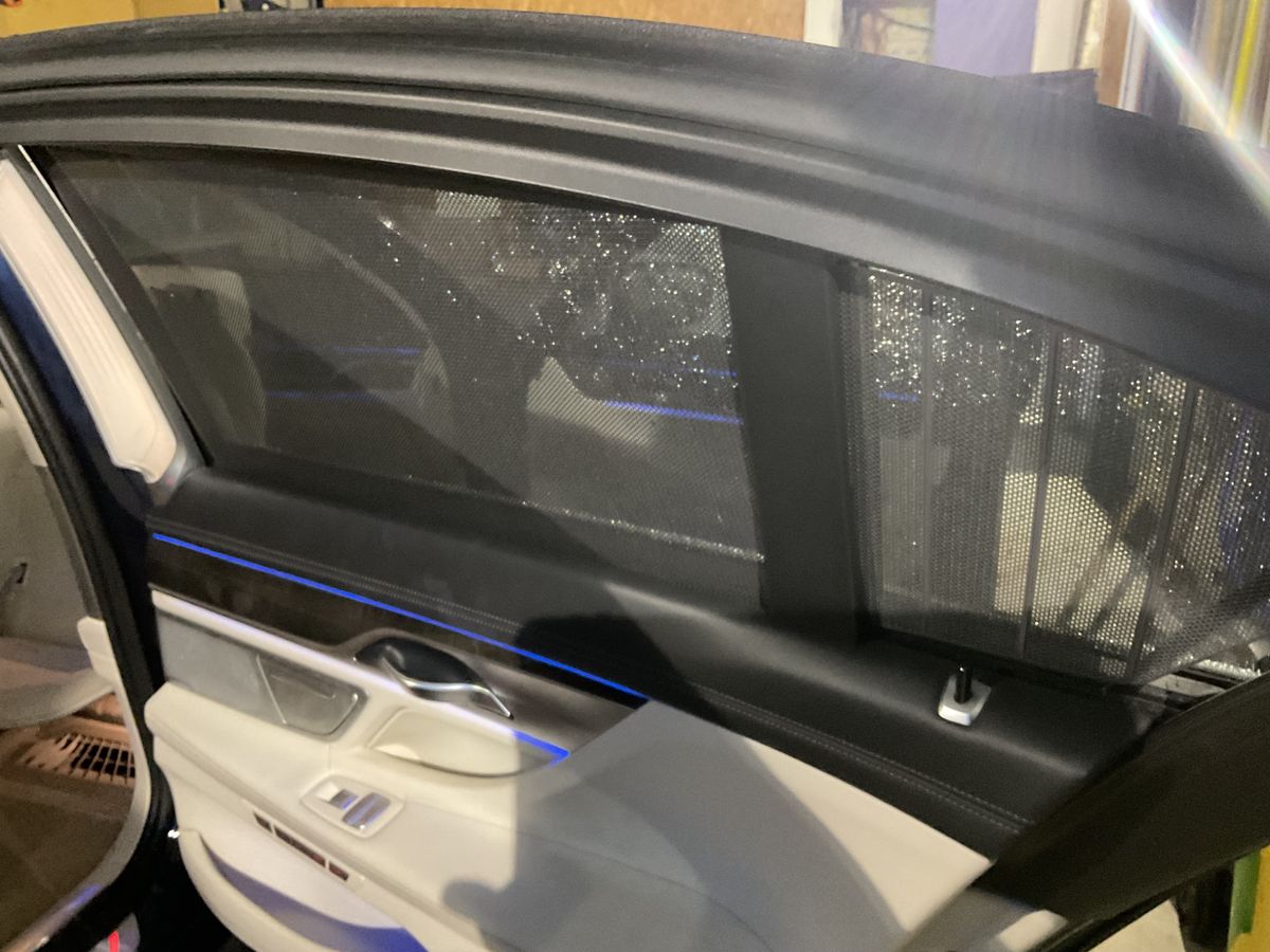 BMW 7er 2015 — photo 22