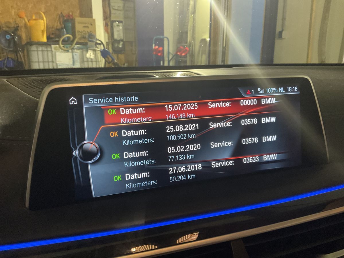 BMW 7er 2015 — photo 30