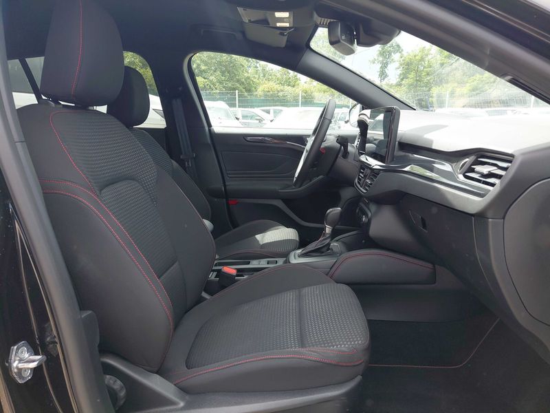 Ford Focus 1.0 EcoBoost Mild-Hybrid ST-Line X — zdjęcie 10