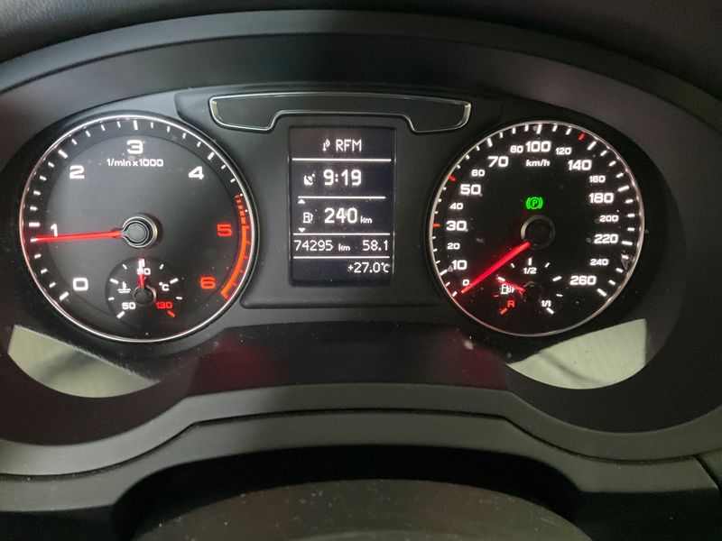 Audi Q3 2.0 TDI Business 2016 – снимка 19