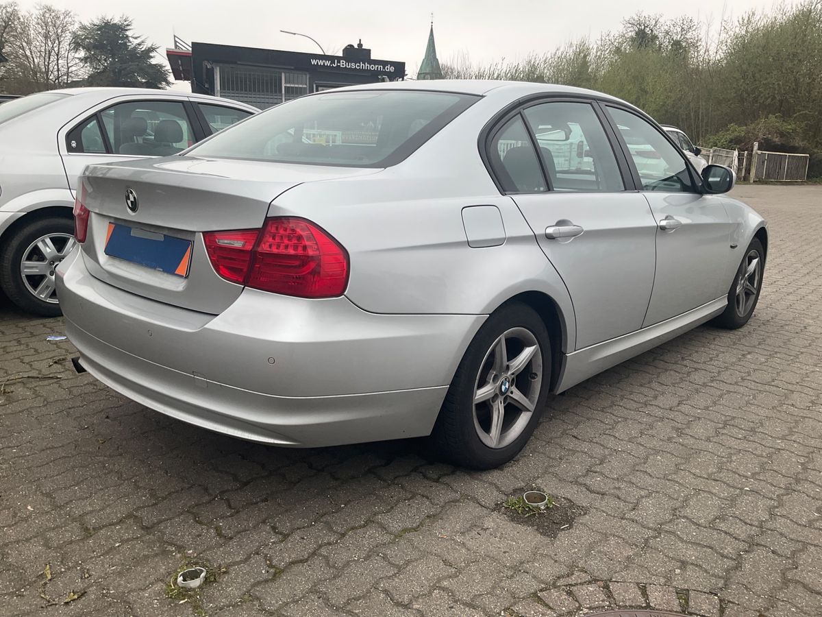 BMW 3er 318i