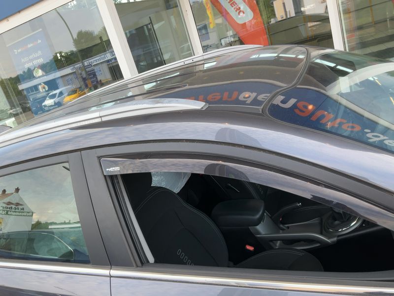 Kia Sportage 2.0 CRDi FIFA World Cup Edition 4WD 2015 – снимка 13