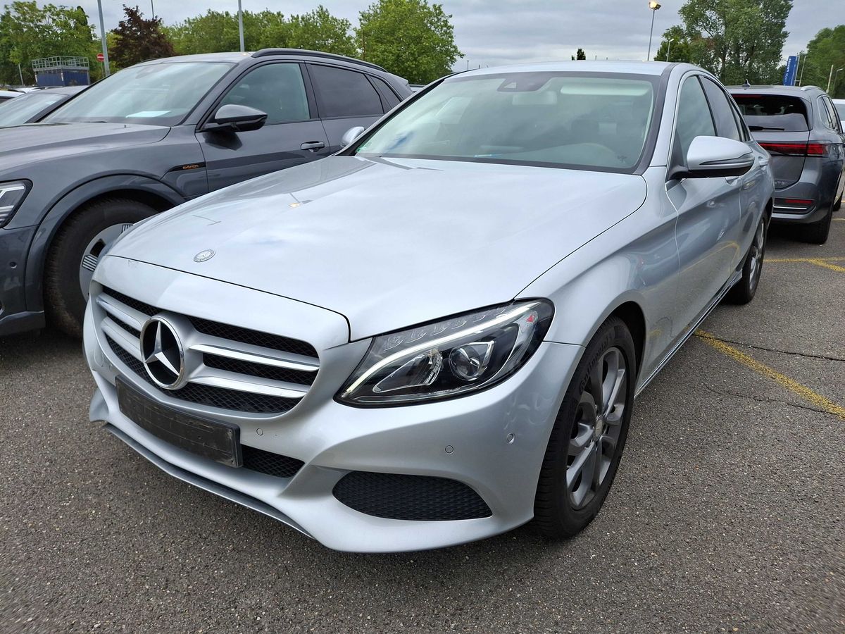 Mercedes-Benz C-Klasse 2016 — photo 1
