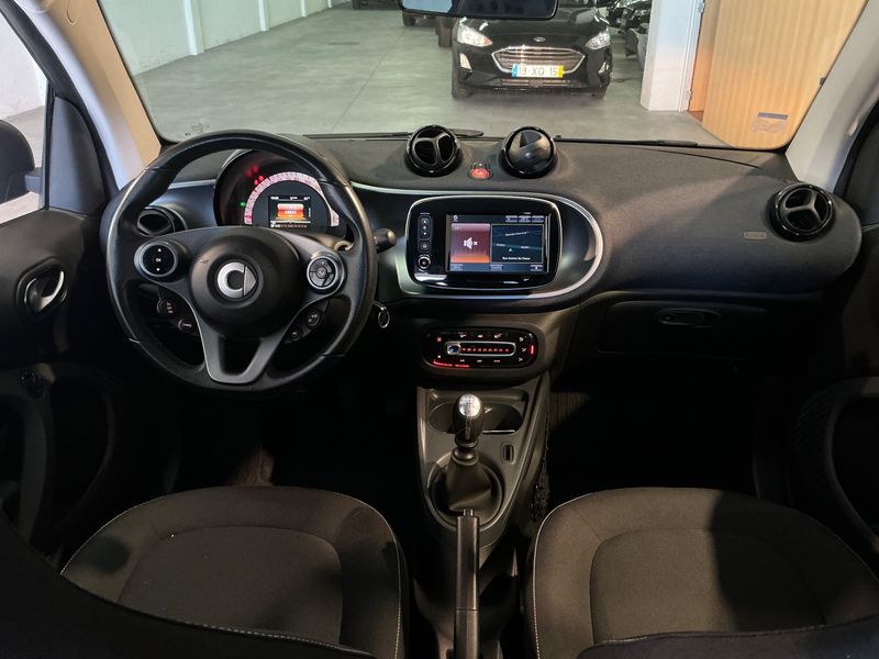 Smart fortwo 0.9 Turbo Basis passion 2017 – снимка 17