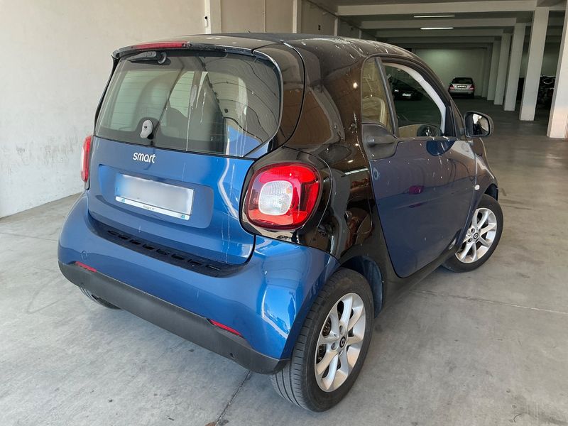 Smart fortwo 0.9 Turbo Basis passion 2017 – снимка 8