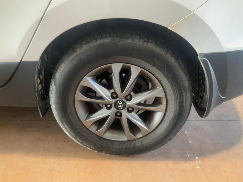 Hyundai ix35 1.7 CRDi Classic 2WD 2014 – снимка 5